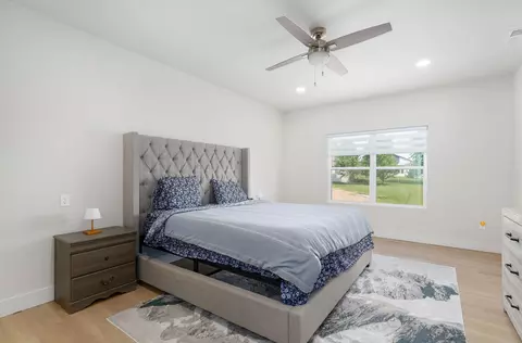 Bedroom - 3630 N Thistlewood Ct, Springfield, MO 65803 photo 1 of 8