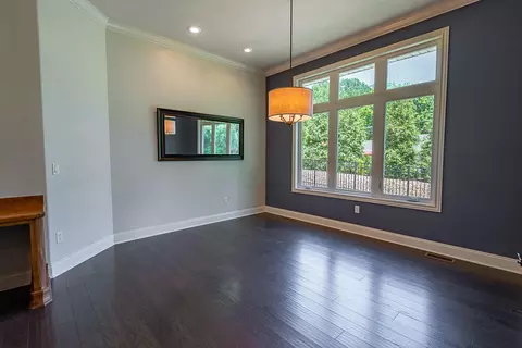 Living - 2920 S Ranch Dr, Springfield, MO 65809 photo 4 of 4