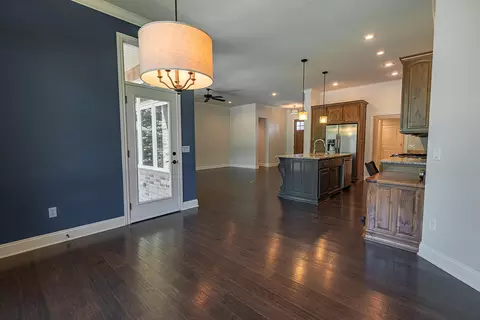 Dining - 2920 S Ranch Dr, Springfield, MO 65809 photo 1 of 1