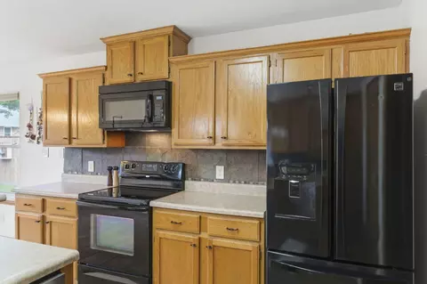 Kitchen - 503 Spruce Ave, Nixa, MO 65714 photo 2 of 4