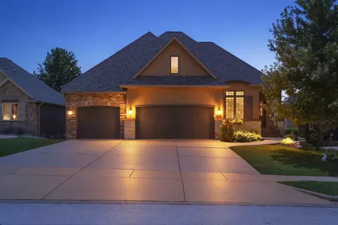 1415 N Wicklow Rd, Nixa, MO 65714
