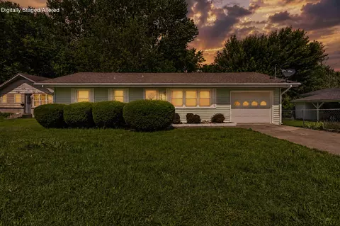 2707 N Eloise Ave, Springfield, MO 65803