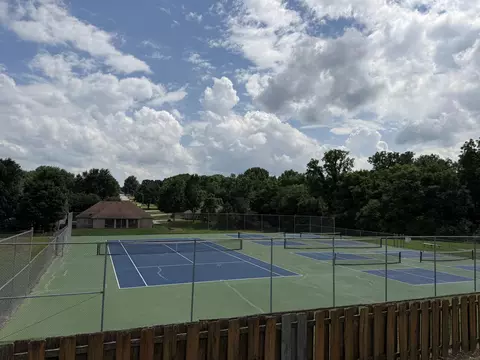 Other - 852 E Turnbridge St, Springfield, MO 65810 photo 12 of 12