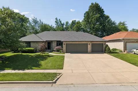 852 E Turnbridge St, Springfield, MO 65810
