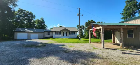 17529 St Highway U, Ava, MO 65608