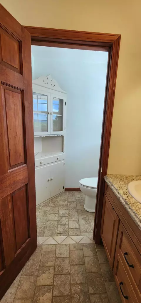 Bath - 17529 St Highway U, Ava, MO 65608 photo 5 of 9