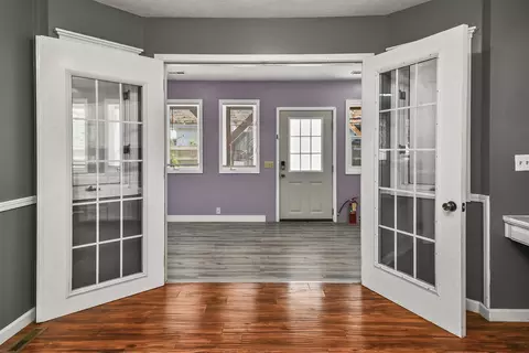 Entry Way - 3351 W Driftwood Ct, Springfield, MO 65807 photo 2 of 3