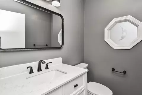 Bath - 3351 W Driftwood Ct, Springfield, MO 65807 photo 7 of 7