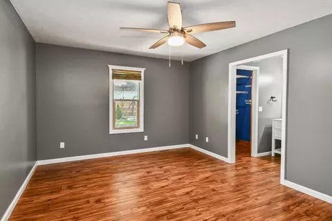 Bedroom - 3351 W Driftwood Ct, Springfield, MO 65807 photo 5 of 9