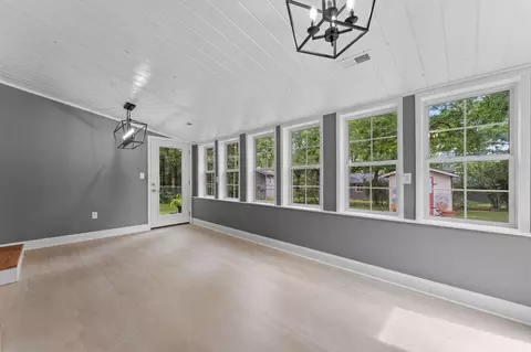 Other - 909 Cliff Dr, Branson, MO 65616 photo 2 of 7