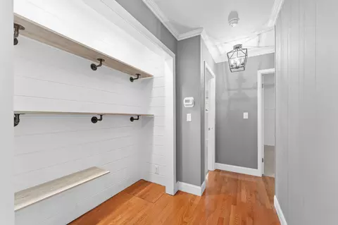 Entry Way - 909 Cliff Dr, Branson, MO 65616 photo 1 of 1