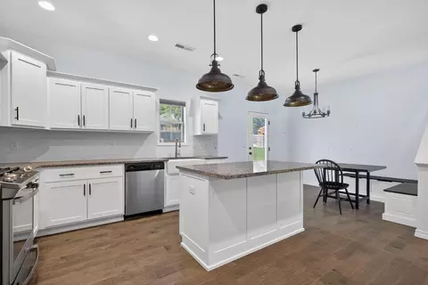Kitchen - 752 E Gallup Hill Rd, Nixa, MO 65714 photo 1 of 5