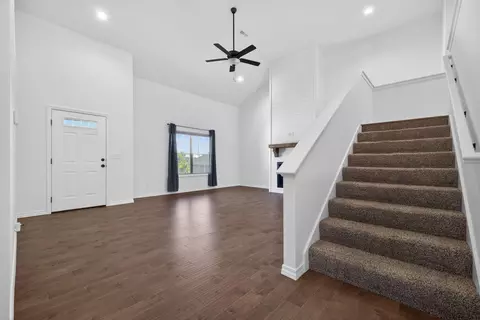 Living - 752 E Gallup Hill Rd, Nixa, MO 65714 photo 6 of 6