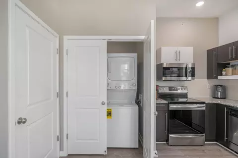 Other - 623 W Walnut St UNIT 301, Springfield, MO 65806 photo 5 of 7