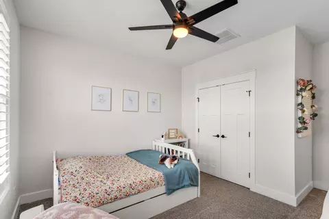 Bedroom - 4900 S Aaron Ave, Springfield, MO 65810 photo 6 of 9