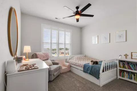 Bedroom - 4900 S Aaron Ave, Springfield, MO 65810 photo 5 of 9