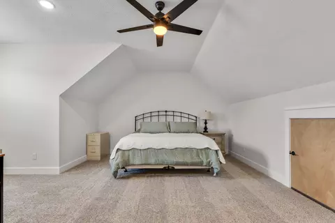 Bedroom - 4900 S Aaron Ave, Springfield, MO 65810 photo 8 of 9