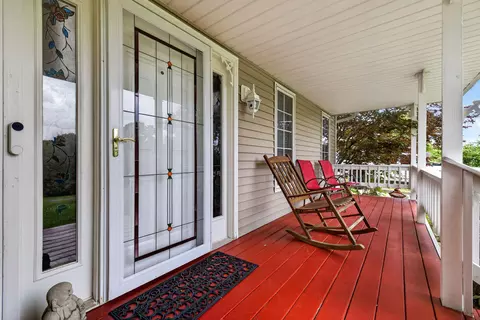 Exterior - 613 W Hubble Dr, Marshfield, MO 65706 photo 3 of 10