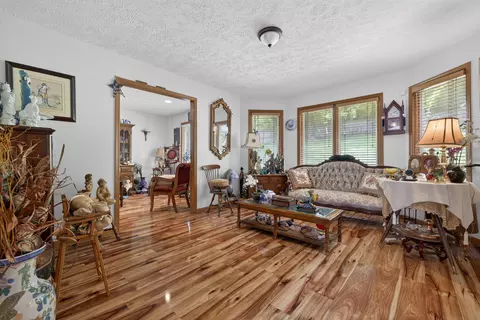 Living - 613 W Hubble Dr, Marshfield, MO 65706 photo 2 of 2