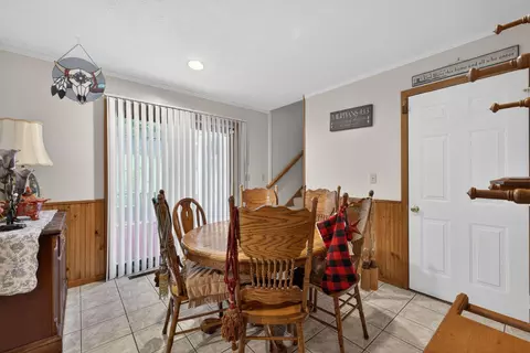 Dining - 613 W Hubble Dr, Marshfield, MO 65706 photo 3 of 3