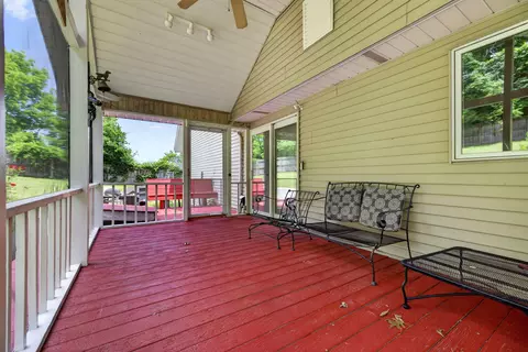 Exterior - 613 W Hubble Dr, Marshfield, MO 65706 photo 6 of 10