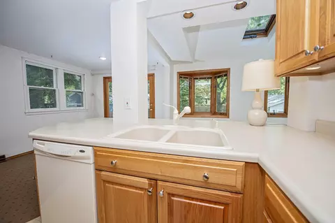 Kitchen - 744 S Pickwick Ave, Springfield, MO 65802 photo 4 of 4
