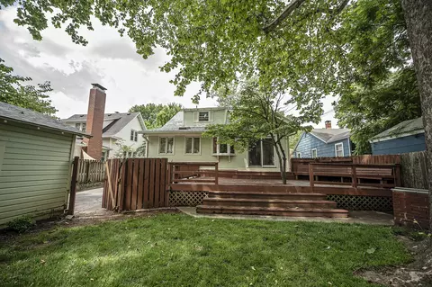 Exterior - 744 S Pickwick Ave, Springfield, MO 65802 photo 6 of 8