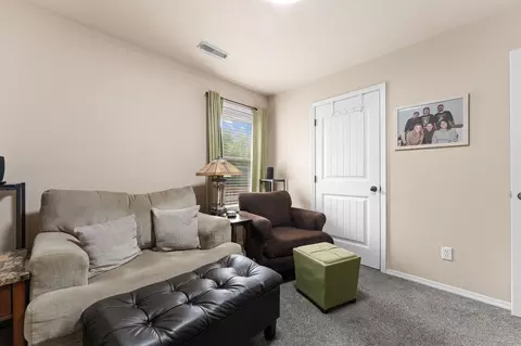 Bedroom - 106 Southview Dr, Branson, MO 65616 photo 1 of 5