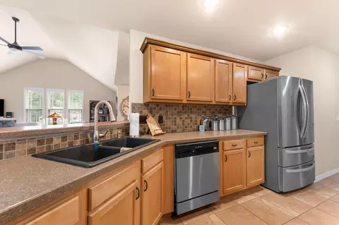 Kitchen - 106 Southview Dr, Branson, MO 65616 photo 1 of 2