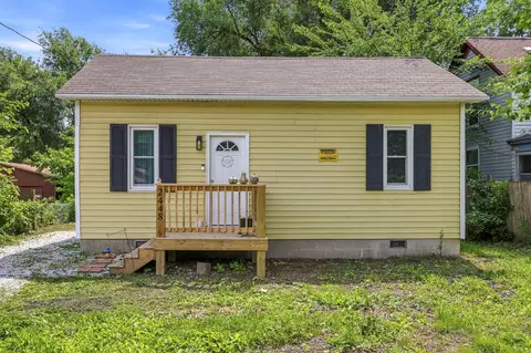 2448 N Ramsey Ave, Springfield, MO 65803