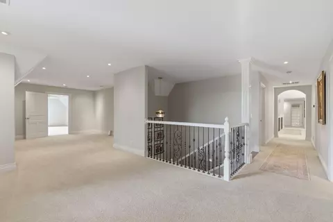 Entry Way - 1646 W Caleb Ct, Springfield, MO 65810 photo 3 of 4