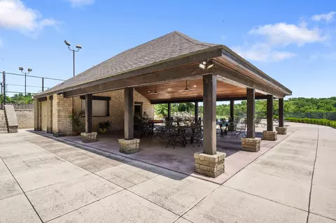 Exterior - 1646 W Caleb Ct, Springfield, MO 65810 photo 22 of 26