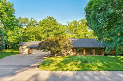 5230 S Janet Ln, Rogersville, MO 65742
