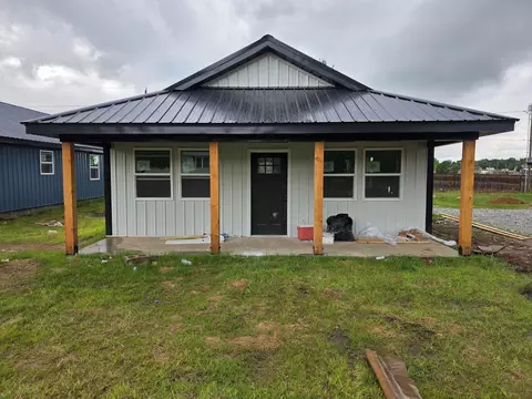1161 Fir St, Granby, MO 64844