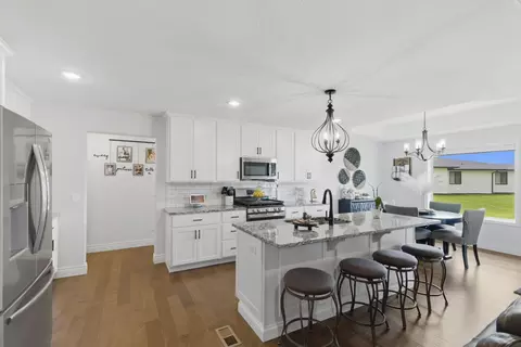 Kitchen - 1000 E Tipperary Ct, Nixa, MO 65714 photo 1 of 2