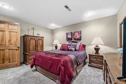 Bedroom - 4726 S Bellhurst Ave, Springfield, MO 65804 photo 4 of 4
