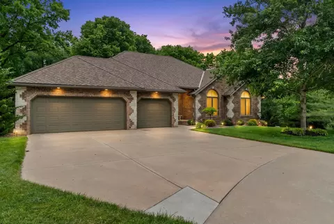 4726 S Bellhurst Ave, Springfield, MO 65804