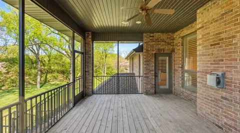 Exterior - 4726 S Bellhurst Ave, Springfield, MO 65804 photo 6 of 12