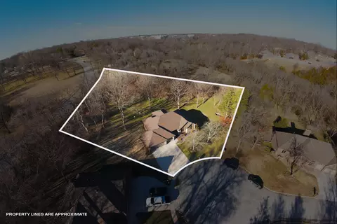 View/Area - 4726 S Bellhurst Ave, Springfield, MO 65804 photo 1 of 1
