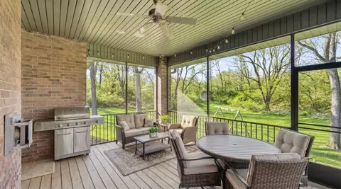 Exterior - 4726 S Bellhurst Ave, Springfield, MO 65804 photo 5 of 12