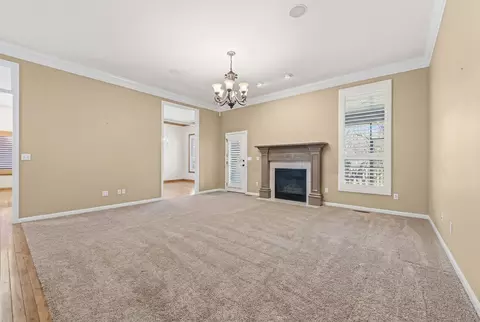 Living - 4726 S Bellhurst Ave, Springfield, MO 65804 photo 3 of 6