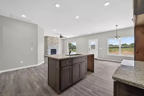 Other - 422 Beavertail Rd, Ash Grove, MO 65604 photo 2 of 10