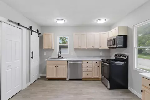 Kitchen - 1101 W Division St, Springfield, MO 65803 photo 1 of 3