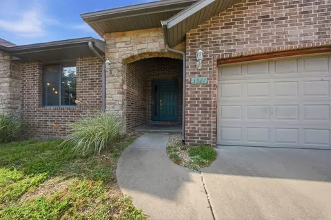 Exterior - 3527 W Sagamont St, Springfield, MO 65807 photo 4 of 6