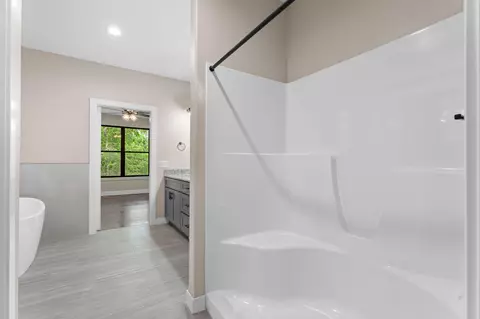 Entry Way - 654 Walkington Ln, Branson, MO 65616 photo 1 of 2