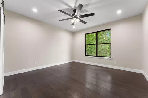 Bedroom - 654 Walkington Ln, Branson, MO 65616 photo 1 of 6