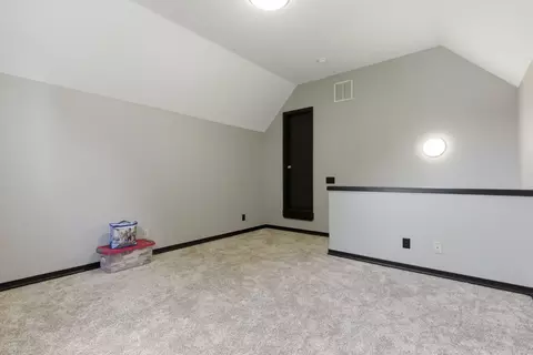 Bedroom - 1610 W Caleb Ct, Springfield, MO 65810 photo 7 of 9