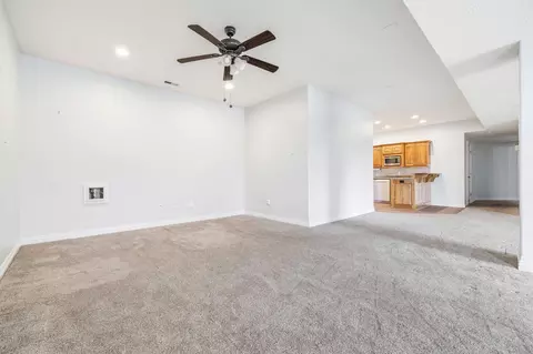 Living - 5904 S Nettleton Ave, Springfield, MO 65810 photo 10 of 11