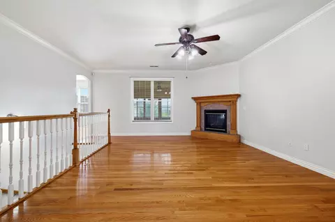 Living - 5904 S Nettleton Ave, Springfield, MO 65810 photo 1 of 11