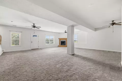 Living - 5904 S Nettleton Ave, Springfield, MO 65810 photo 11 of 11